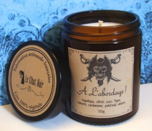Bougie artisanale, marin et boisé